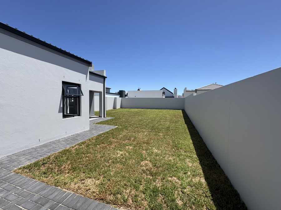 4 Bedroom Property for Sale in Sandown Western Cape